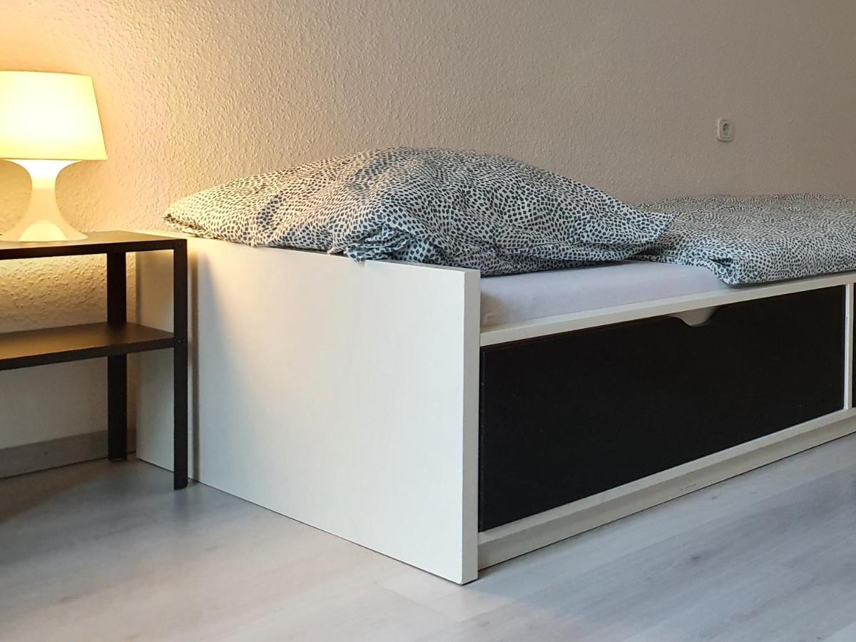 דיסבורג Grosse Ferienwohnung An Der Rheinpromenade Three מראה חיצוני תמונה