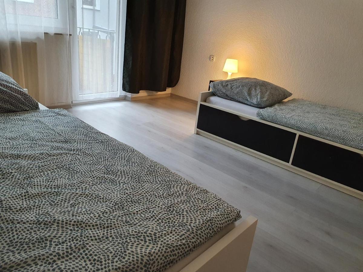 דיסבורג Grosse Ferienwohnung An Der Rheinpromenade Three מראה חיצוני תמונה